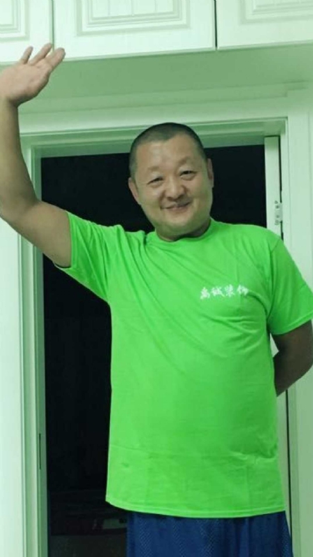 孤独的第一张照片--大连中老年相亲网